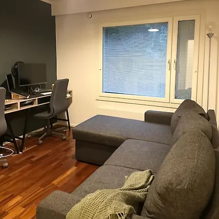 Tilava Talo Uima-altaalla Apartment *